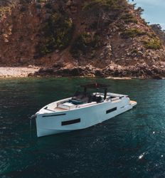 49' De Antonio Yachts 2024