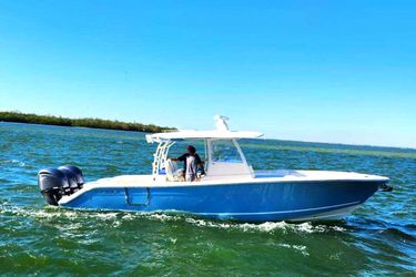 35' Cobia 2023