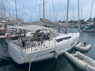 42' Dufour 2022