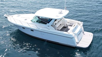 36' Tiara Yachts 2000