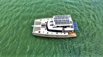 58' Fountaine Pajot 2017