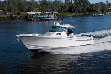 37' Grady-white 2018
