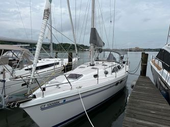 38' Catalina 2007