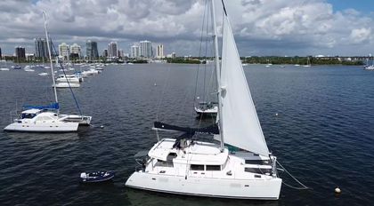 45' Lagoon 2013