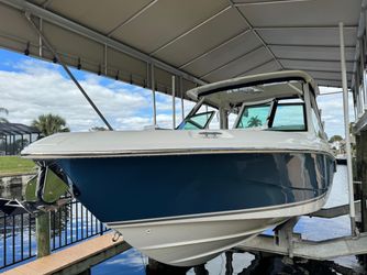 28' Boston Whaler 2023