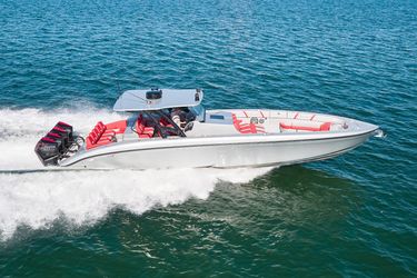 43' Midnight Express 2017