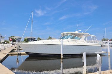 40' Tiara Yachts 2004