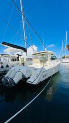 36' Boston Whaler 2018