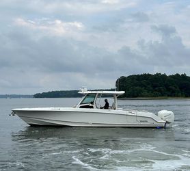 38' Boston Whaler 2018