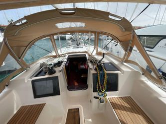 37' Dufour 2017