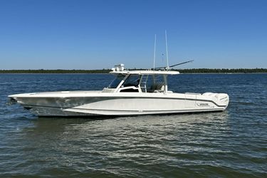 38' Boston Whaler 2018