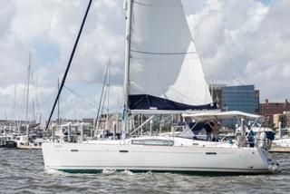 43' Beneteau 2008