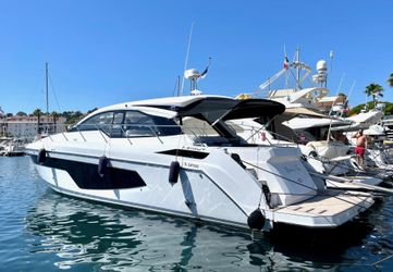 53' Azimut 2023