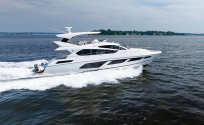 65' Sunseeker 2016