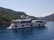 Ferretti Yachts Customline 100
