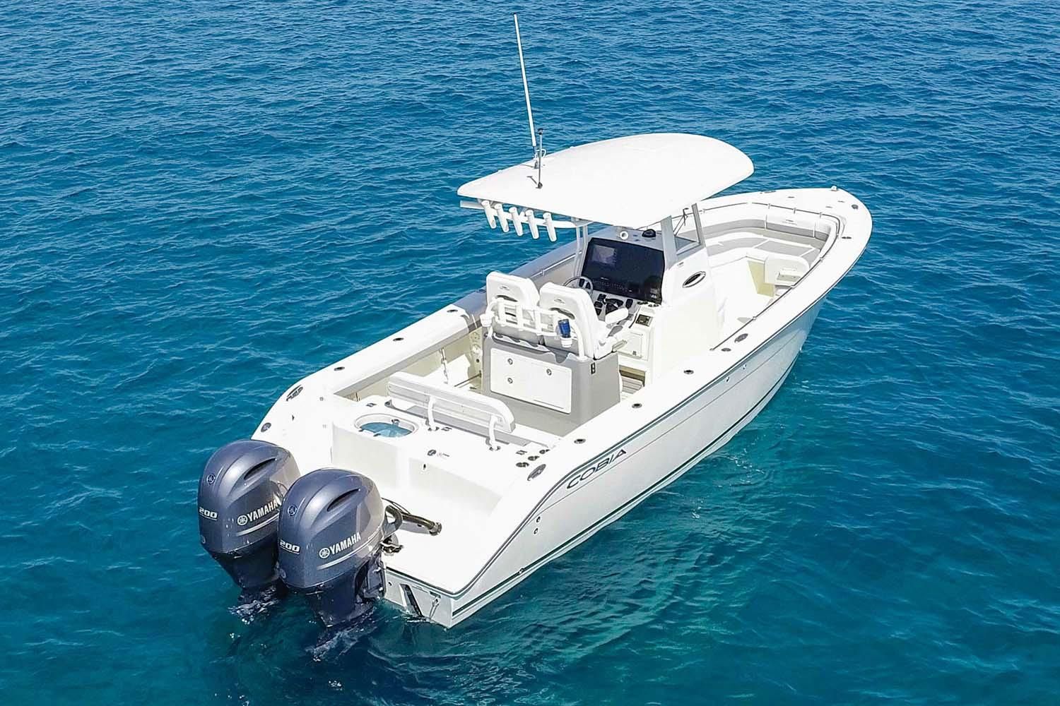 2021 Cobia 280 Center Console Power New and Used Boats for Sale