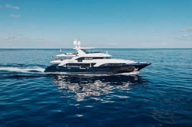 132' Benetti 2016