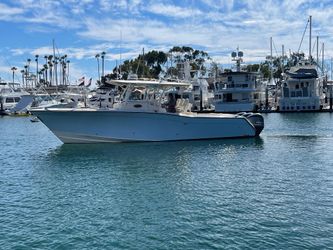 33' Grady-white 2017