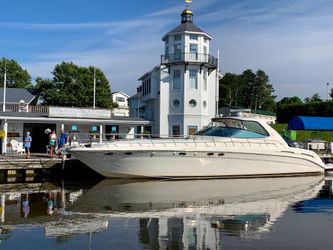 60' Sea Ray 2000 Yacht For Sale