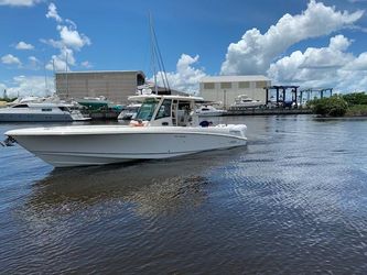 35' Boston Whaler 2014