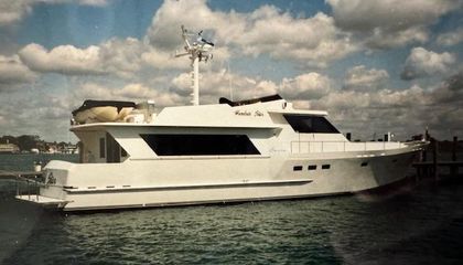 70' Motor Yacht 1990