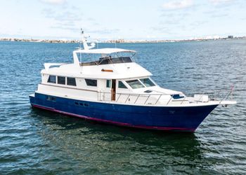 70' Hatteras 1994