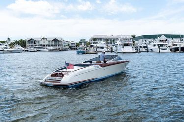 33' Riva 2015