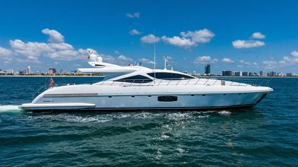 110' Mangusta 2014