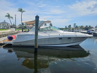 38' Four Winns 2005 Yacht For Sale