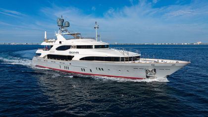 144' Benetti 2009