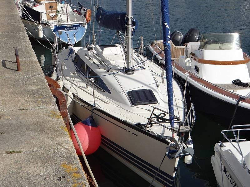 x 302 yacht for sale