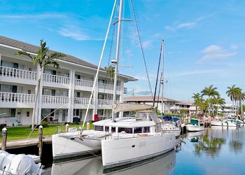 40' Lagoon 2012