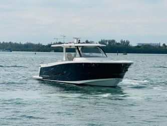 38' Regal 2022