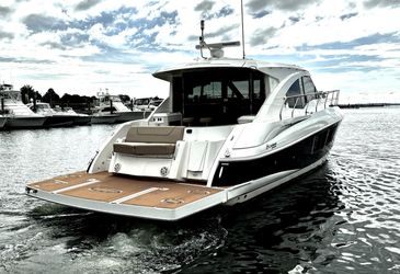 45' Cruisers Yachts 2014