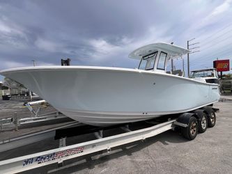 27' Sportsman 2025
