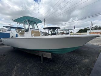 27' Sportsman 2024