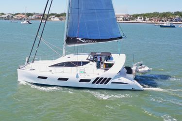 50' Xquisite Yachts 2017