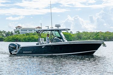 27' Blackfin 2018