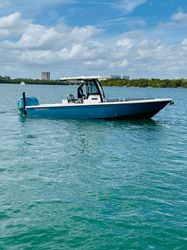 27' Everglades 2024