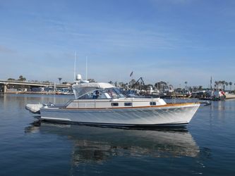 38' Grand Banks 1999