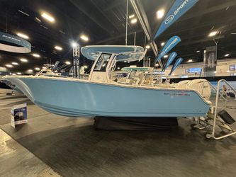 25' Sportsman 2025