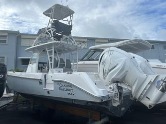 36' Everglades 2023