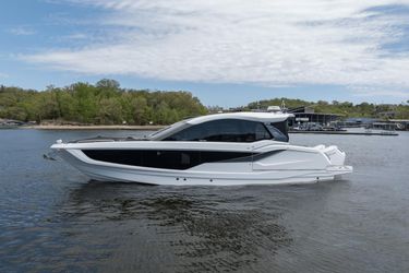 38' Galeon 2023