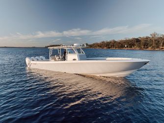 44' Contender 2021