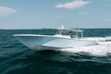 42' Yellowfin 2017