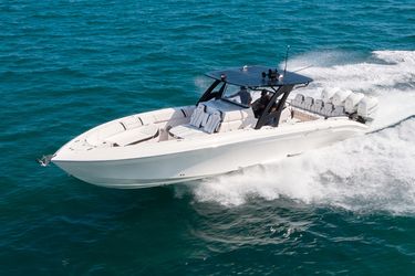 37' Midnight Express 2020
