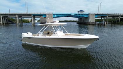 28' Pursuit 2017