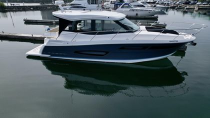 38' Regal 2019