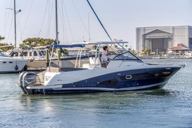 35' Jeanneau 2019