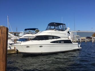 36' Carver 2005 Yacht For Sale